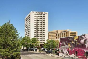 Doubletree By Hilton Hotel Albuquerque