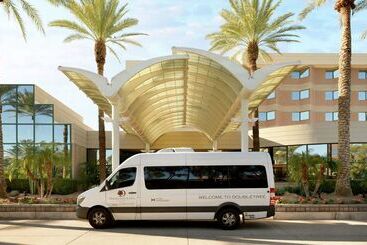 هتل Doubletree Suites By Hilton Phoenix