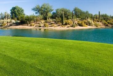 هتل Doubletree Suites By Hilton Phoenix