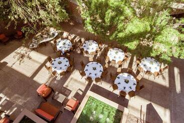 هتل Doubletree Suites By Hilton Phoenix