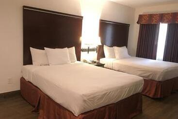 هتل Downtown San Diego Lodge