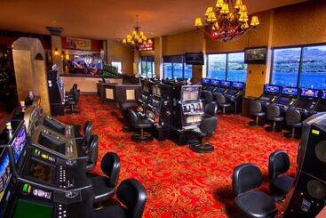 Edgewater Hotel & Casino Resort