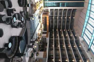 هتل Embassy Suites By Hilton Anaheim North