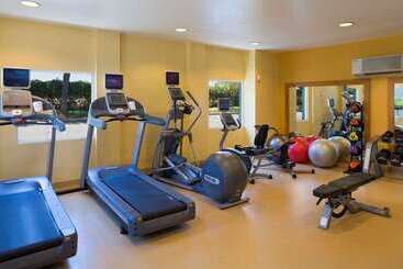 هتل Embassy Suites By Hilton Anaheim North