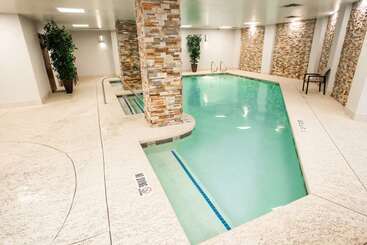 هتل Embassy Suites By Hilton Austin Downtown South Congress