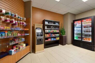 هتل Embassy Suites By Hilton Chicago North Shore Deerfield