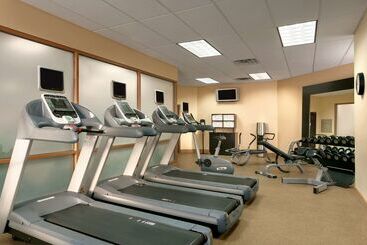 هتل Embassy Suites By Hilton Chicago North Shore Deerfield
