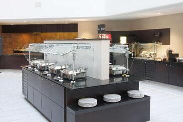 هتل Embassy Suites By Hilton Denver Tech Center North