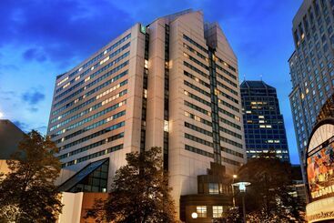 هتل Embassy Suites By Hilton Indianapolis Downtown