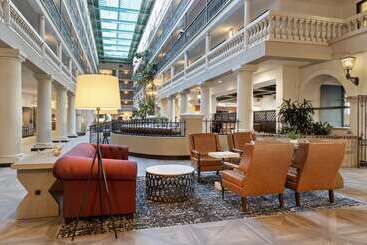 هتل Embassy Suites By Hilton Los Angeles Lax South/el Segundo