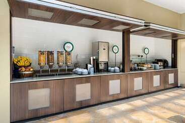 هتل Embassy Suites By Hilton Los Angeles Lax South/el Segundo