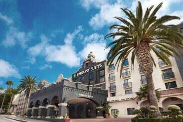 هتل Embassy Suites By Hilton Los Angeles Lax South/el Segundo