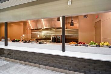 هتل Embassy Suites By Hilton Milpitas Silicon Valley