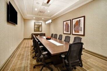 هتل Embassy Suites By Hilton Milpitas Silicon Valley
