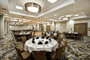 هتل Embassy Suites By Hilton Milpitas Silicon Valley