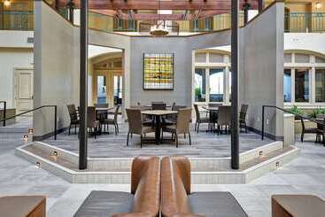 هتل Embassy Suites By Hilton Milpitas Silicon Valley