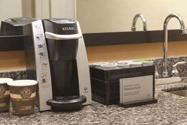 هتل Embassy Suites By Hilton Milpitas Silicon Valley