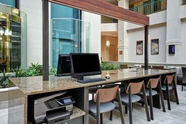 هتل Embassy Suites By Hilton Milpitas Silicon Valley