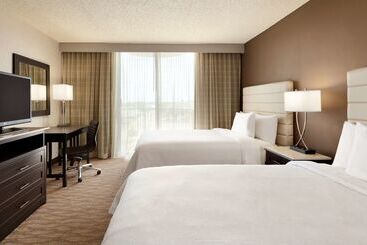 هتل Embassy Suites By Hilton Oklahoma City Will Rogers Airport
