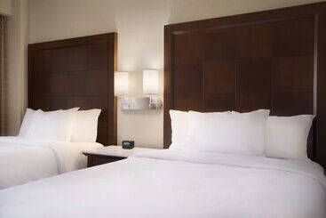 هتل Embassy Suites By Hilton San Antonio Airport