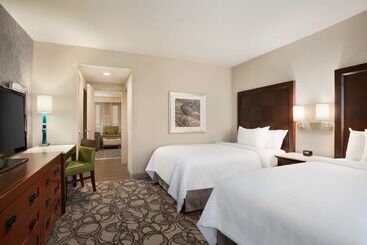 هتل Embassy Suites By Hilton San Antonio Airport