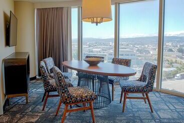 هتل Embassy Suites San Francisco Airport   South San Francisco