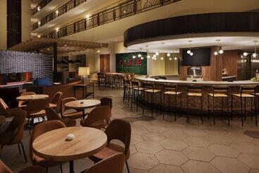 هتل Embassy Suites San Francisco Airport   South San Francisco