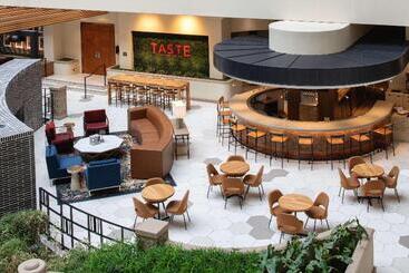 هتل Embassy Suites San Francisco Airport   South San Francisco