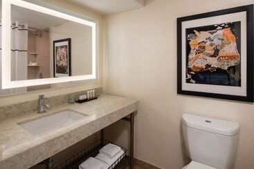 هتل Embassy Suites San Francisco Airport   South San Francisco