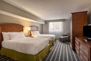 هتل Embassy Suites By Hilton San Francisco Airport Waterfront