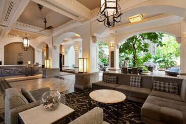 هتل Embassy Suites By Hilton San Francisco Airport Waterfront