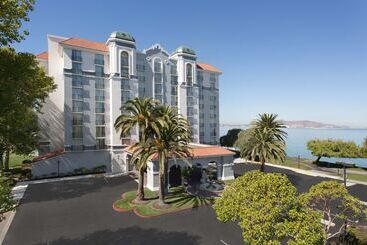 هتل Embassy Suites By Hilton San Francisco Airport Waterfront