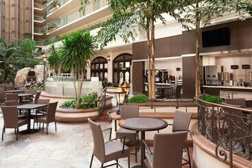 هتل Embassy Suites By Hilton San Francisco Airport Waterfront