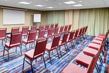 Hotel Fairfield Inn & Suites By Marriott Cape Cod Hyannis