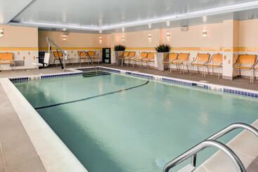 Hôtel Fairfield Inn & Suites By Marriott Cape Cod Hyannis