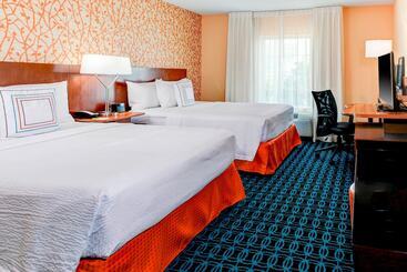 Hotel Fairfield Inn & Suites By Marriott Cape Cod Hyannis