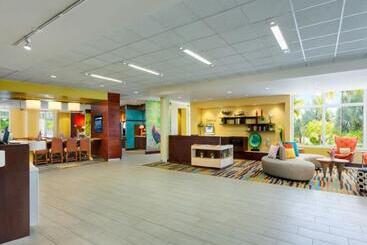 هتل Fairfield Inn & Suites By Marriott Key West At The Keys Collection