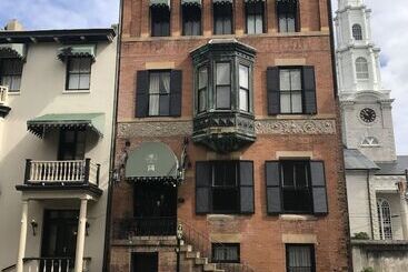 هتل Foley House Inn