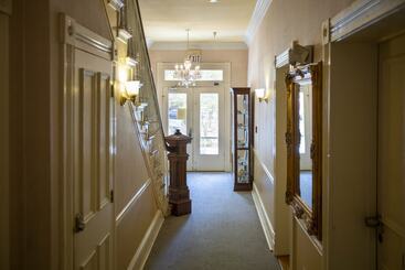 هتل Foley House Inn
