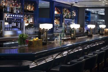 هتل Fontainebleau Miami Beach