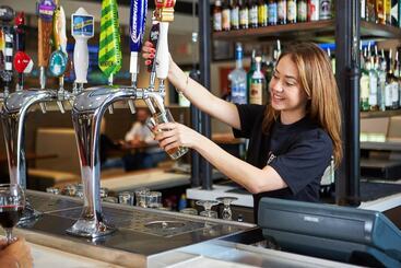 هتل Holiday Inn And Suites Phoenix Airport North, An Ihg