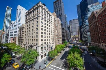 هتل 70 Park Avenue