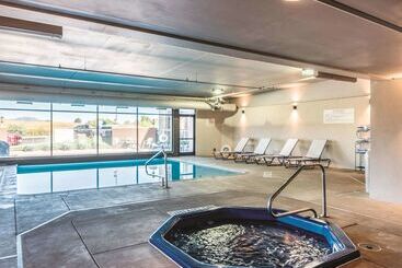 هتل La Quinta By Wyndham Colorado Springs North