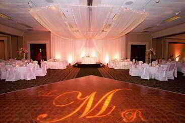 هتل Marriott At The University Of Dayton