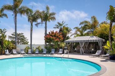 Portola Hotel & Spa