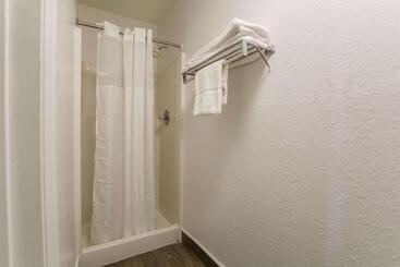 هتل Quality Inn