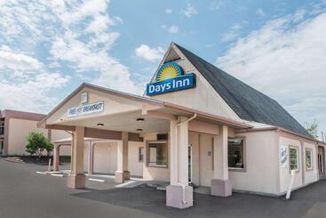 هتل Quality Inn