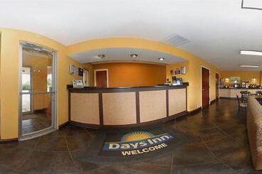 هتل Quality Inn