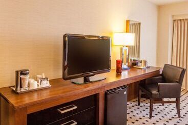 Radisson Hotel Salt Lake City Downtown