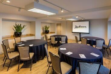 Radisson Hotel Salt Lake City Downtown